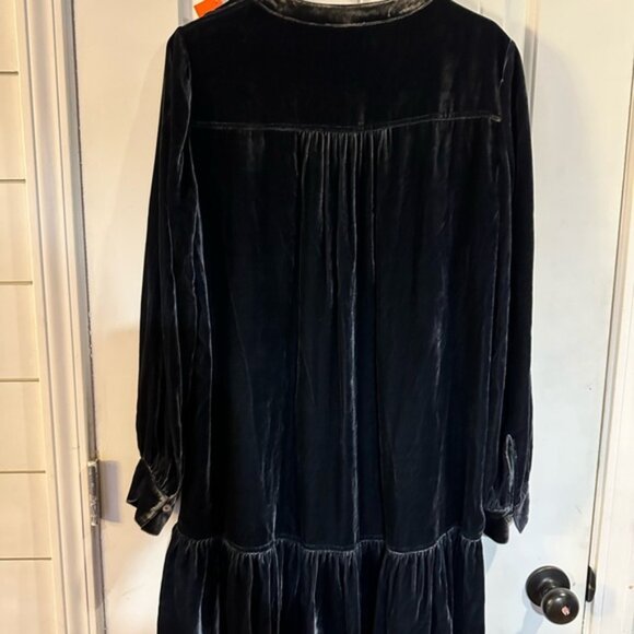 Wrap London Charcoal Velvet silk dress - Picture 4 of 4